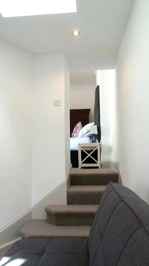 Antler Guest House Edinburgh 4*,