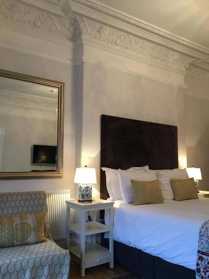 Antler Guest House Edinburgh