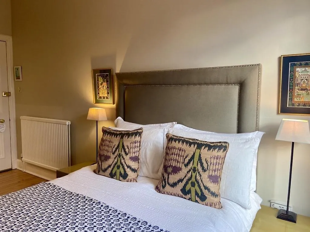 Antler Guest House Edinburgh