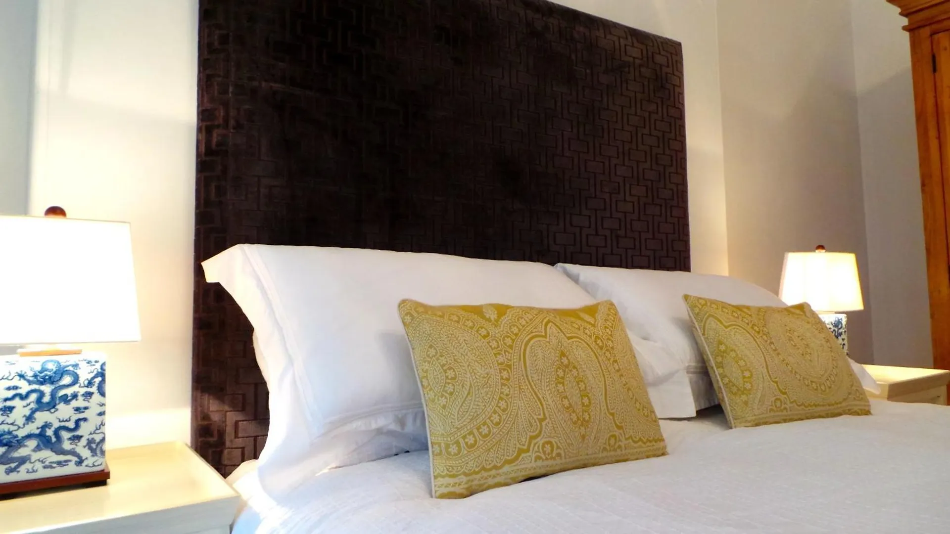 Antler Guest House Edinburgh